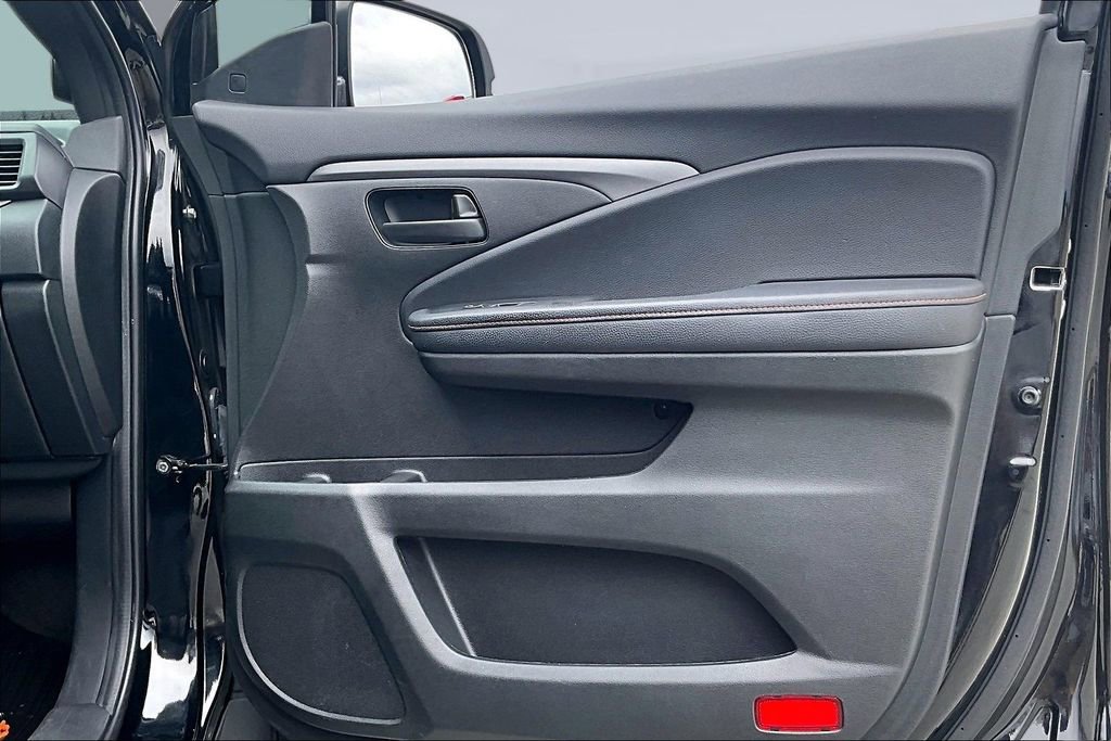 Used 2023 Honda Passport TrailSport image 28