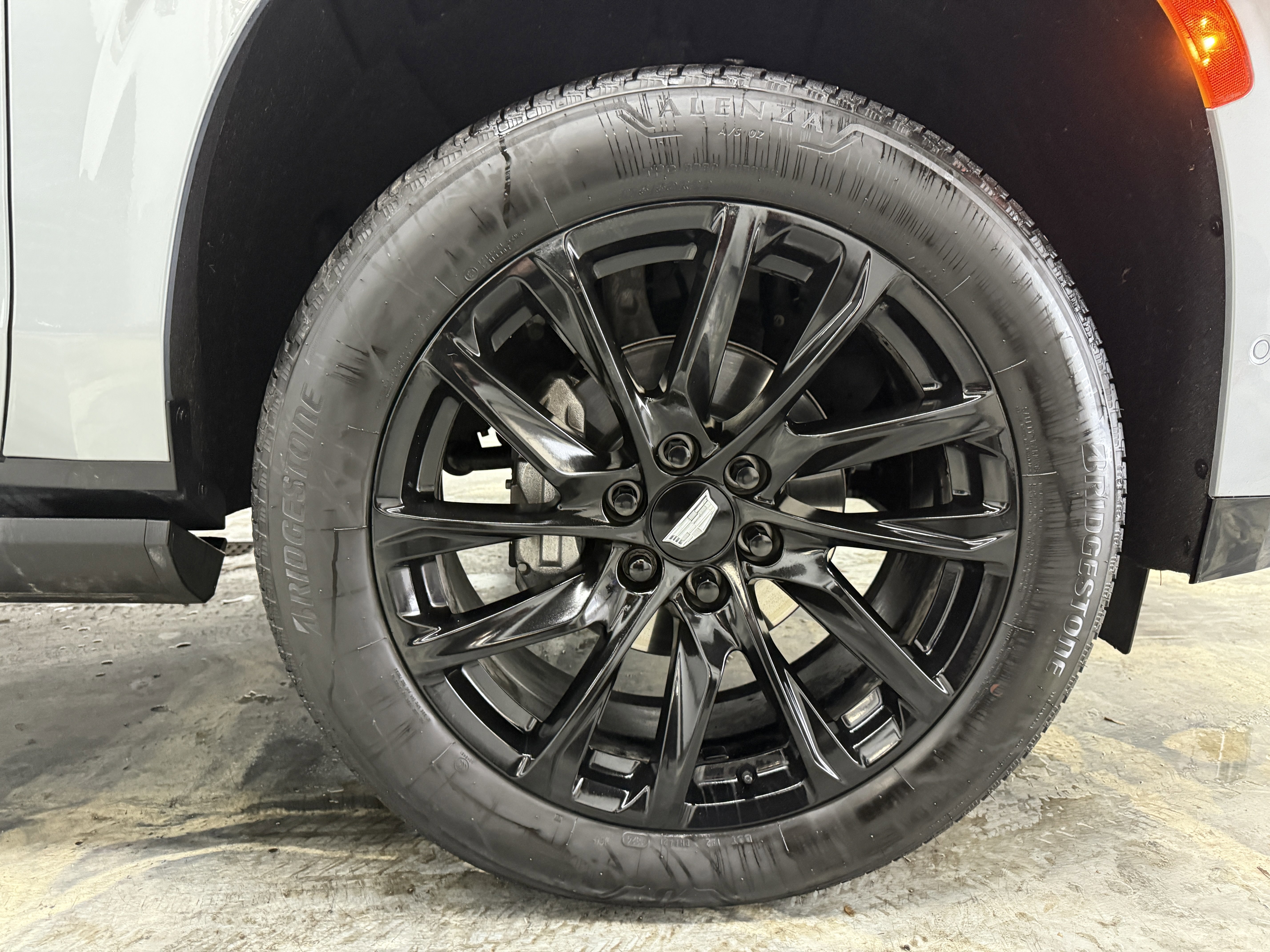 Used 2024 Cadillac Escalade Sport Platinum image 35