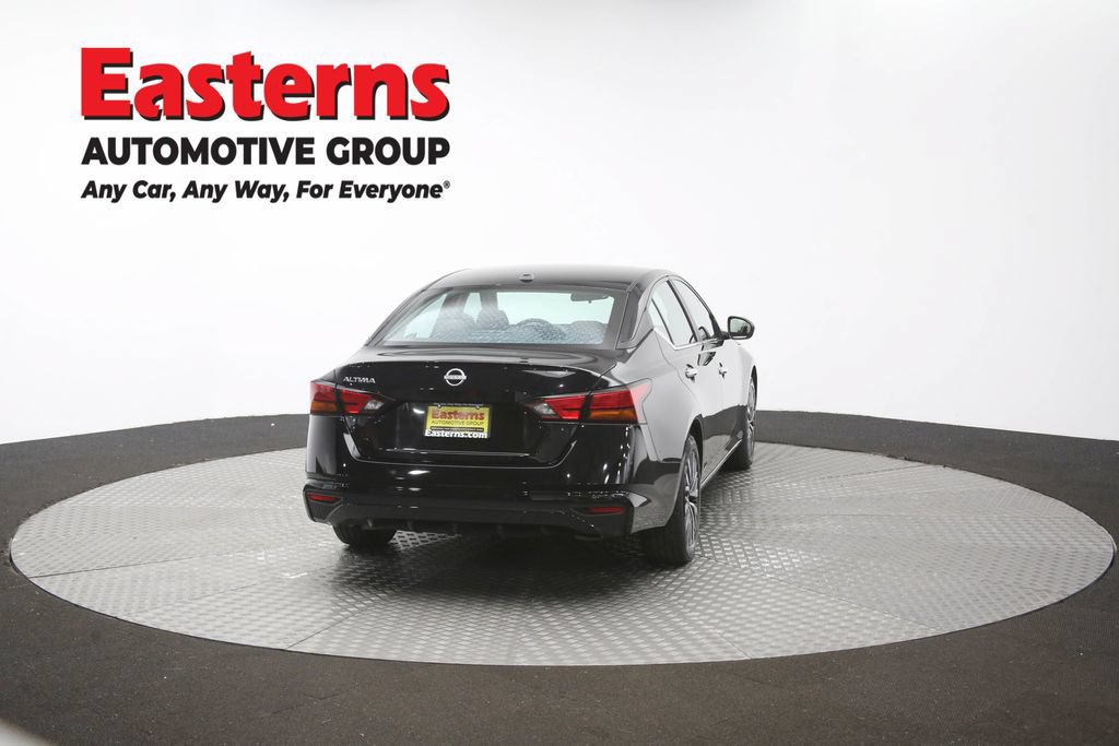 Used 2025 Nissan Altima 2.5 SV FWD image 39