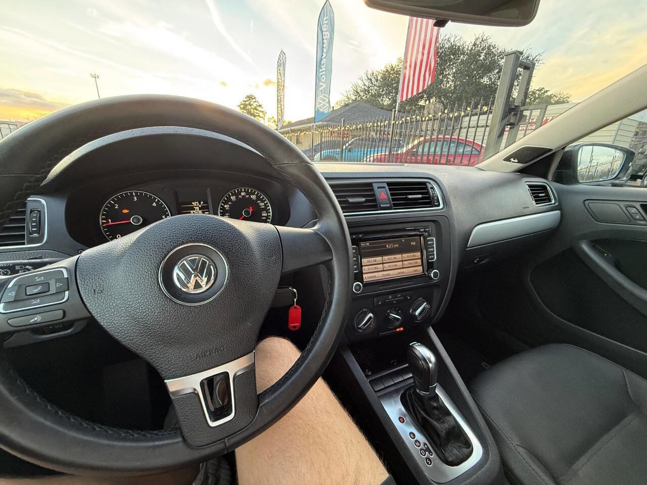 Used 2012 Volkswagen Jetta TDI image 15