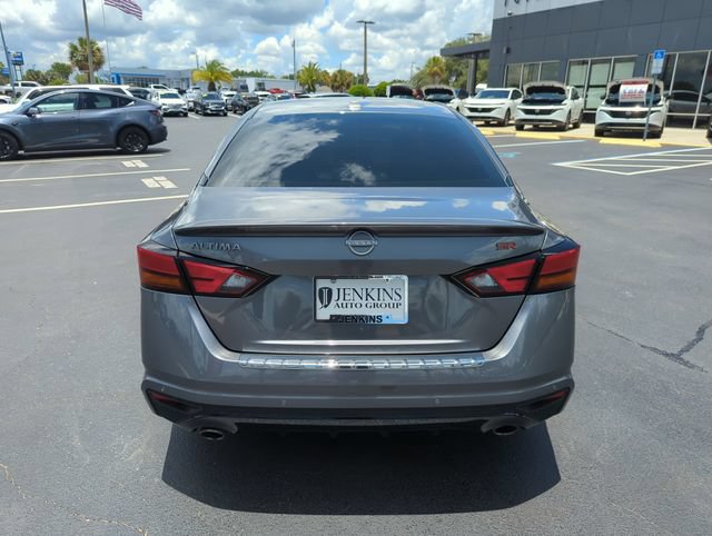 Certified 2023 Nissan Altima 2.5 SR w/ SR Premium Package FWD image 7