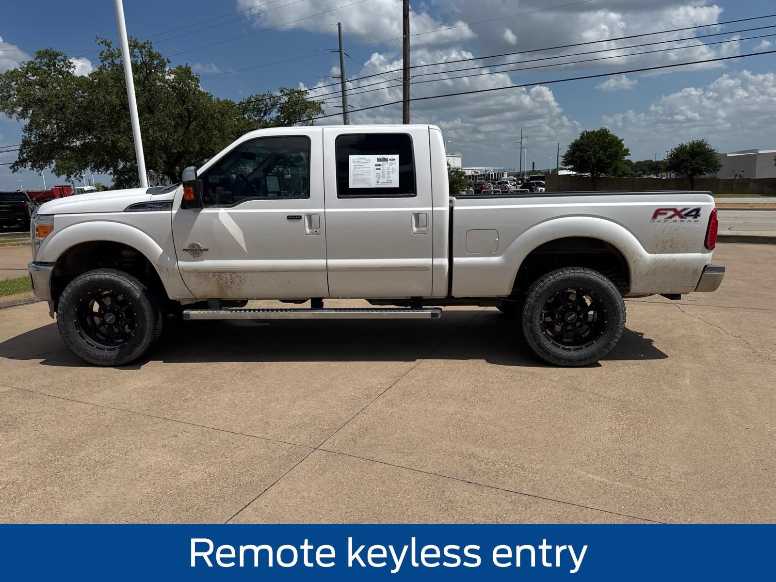 Used 2014 Ford F250 Lariat w/ Lariat Ultimate Package AWD/4WD image 4