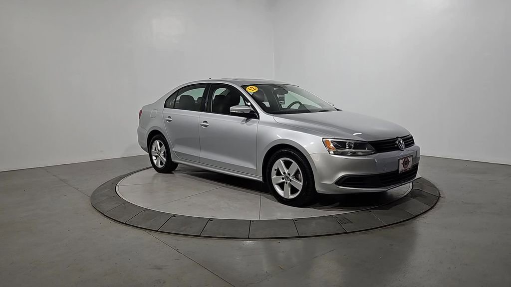 Used 2012 Volkswagen Jetta TDI FWD image 7