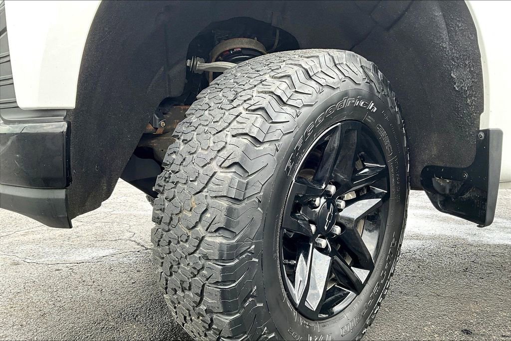 Used 2021 Chevrolet Silverado 1500 LT Trail Boss image 37