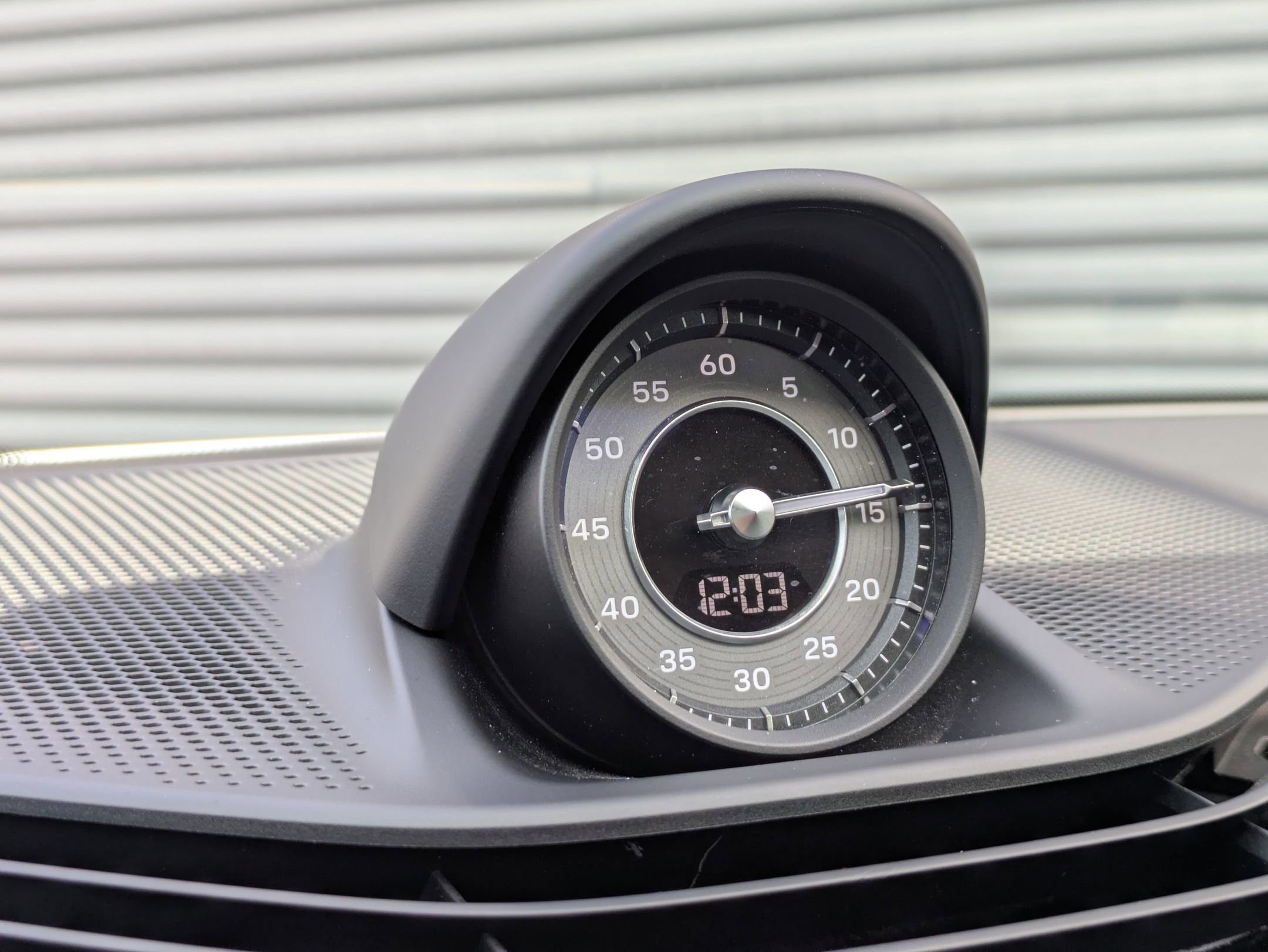 Certified 2022 Porsche Taycan Turbo S image 23