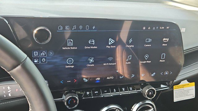 Used 2024 Chevrolet Blazer EV LT AWD/4WD image 13
