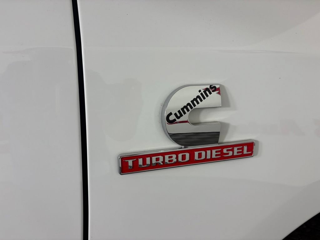 Used 2025 RAM 2500 Tradesman w/ Chrome Appearance Group AWD/4WD image 11