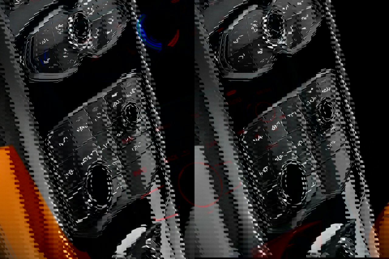 Used 2015 Lamborghini Huracan LP 610-4 image 36