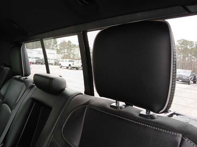 New 2026 RAM 4500 4x4 Crew Cab DRW image 15