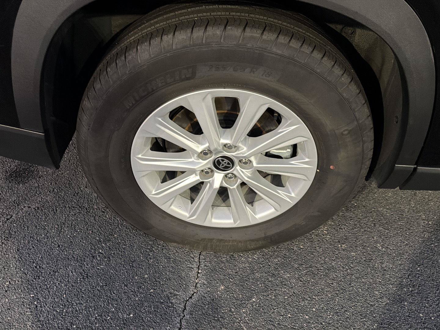 Certified 2025 Toyota Grand Highlander FWD image 41