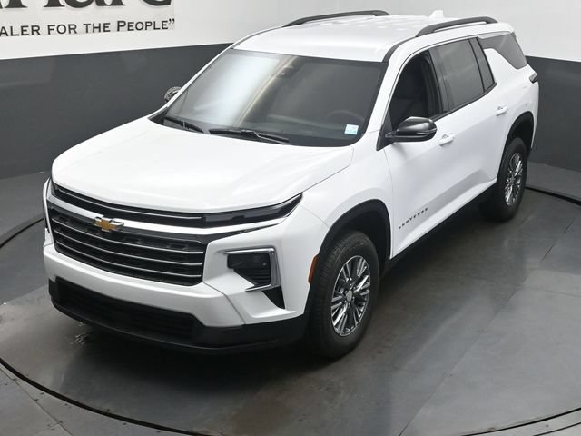 New 2027 Chevrolet Traverse LT w/ LPO, Floor Liner Package AWD/4WD image 24