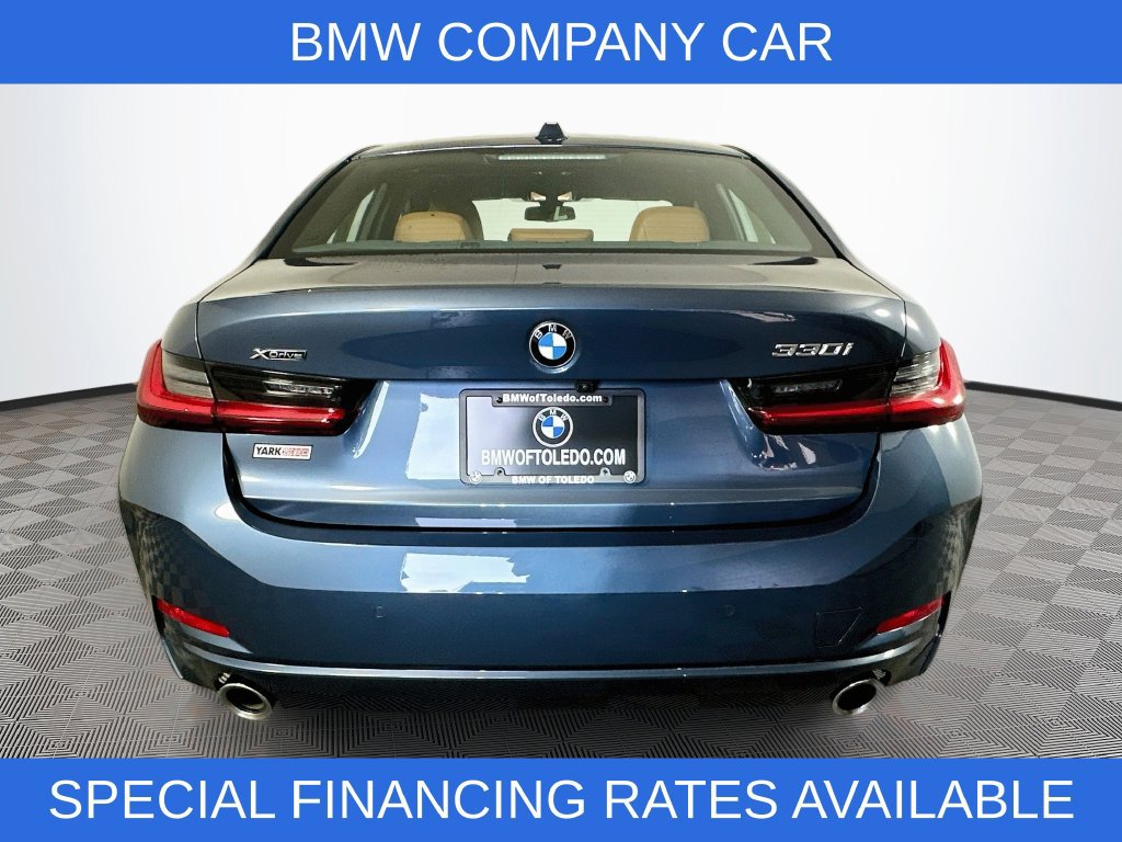 Used 2026 BMW 330i xDrive Sedan AWD/4WD image 7