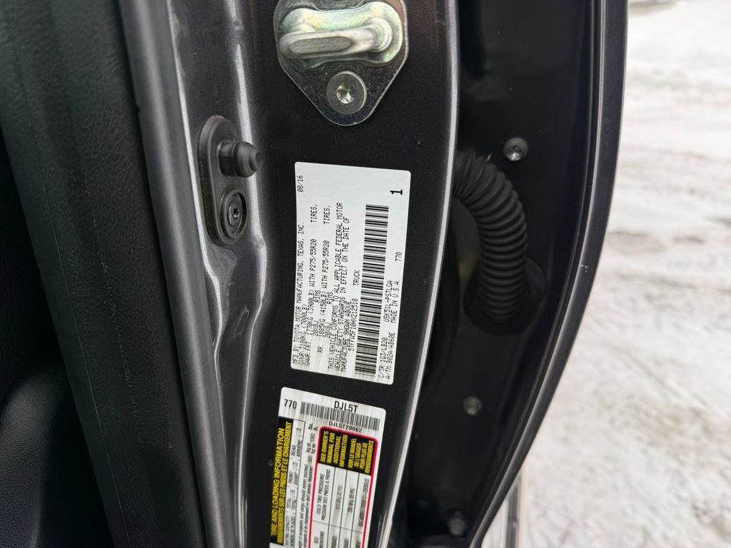 Used 2017 Toyota Tundra Limited image 30