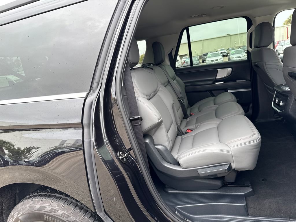 Certified 2025 Ford Expedition Max Active image 28