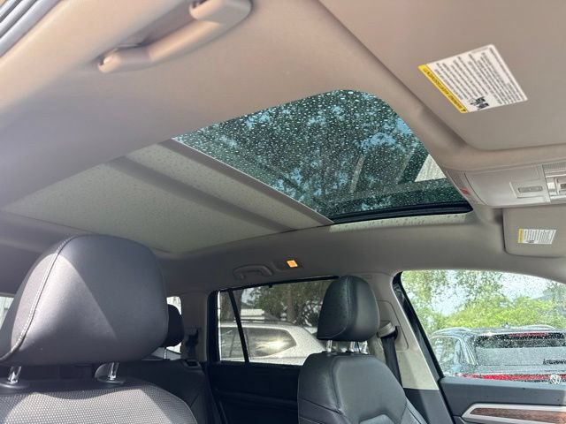 Used 2019 Volkswagen Atlas SEL Premium AWD/4WD image 12