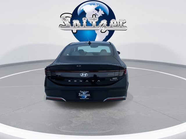 New 2026 Hyundai Sonata Blue FWD image 8