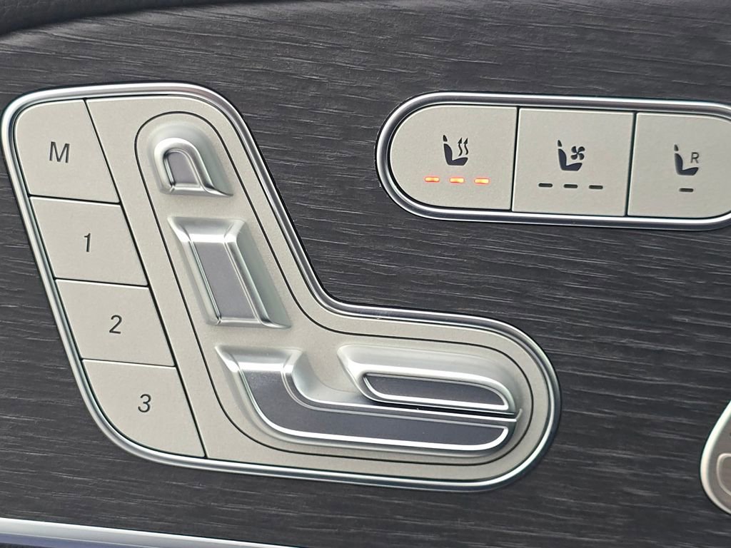 New 2026 Mercedes-Benz GLE 53 AMG 4MATIC image 6