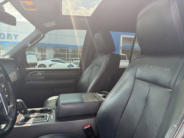 Used 2016 Ford Expedition Platinum AWD/4WD image 10