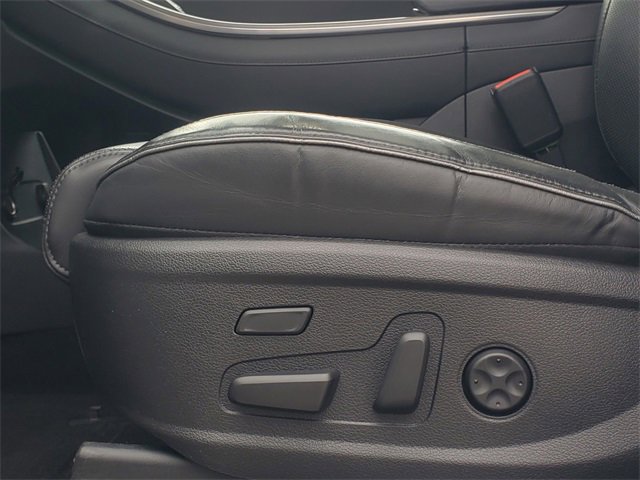 Used 2021 Hyundai Palisade Limited w/ Winter Package image 12