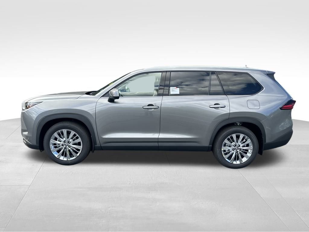 New 2026 Toyota Grand Highlander Platinum image 2