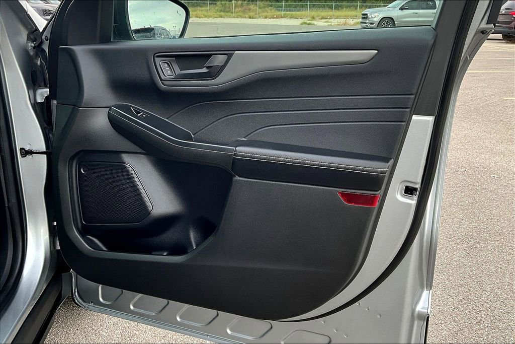 Used 2023 Ford Escape Active image 22