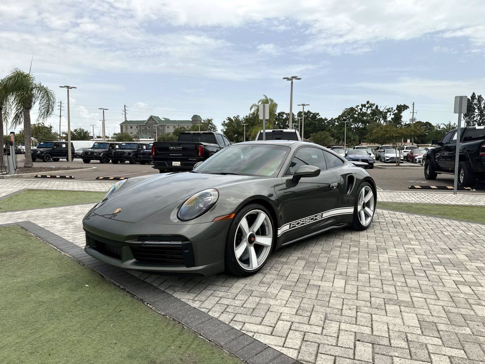 Used 2025 Porsche 911 Turbo AWD/4WD image 2