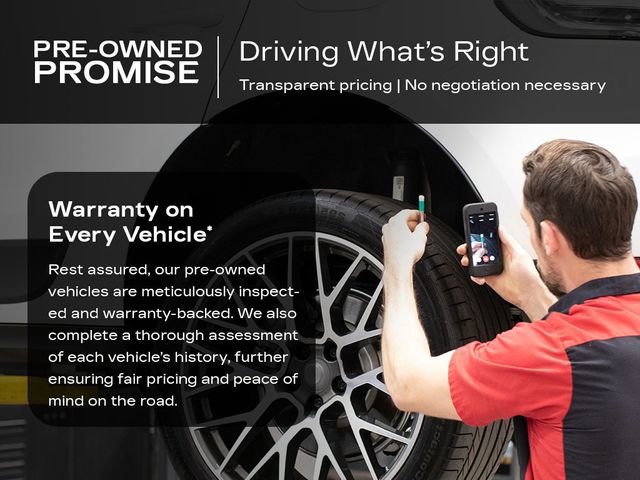 Used 2020 Chevrolet Traverse RS image 15