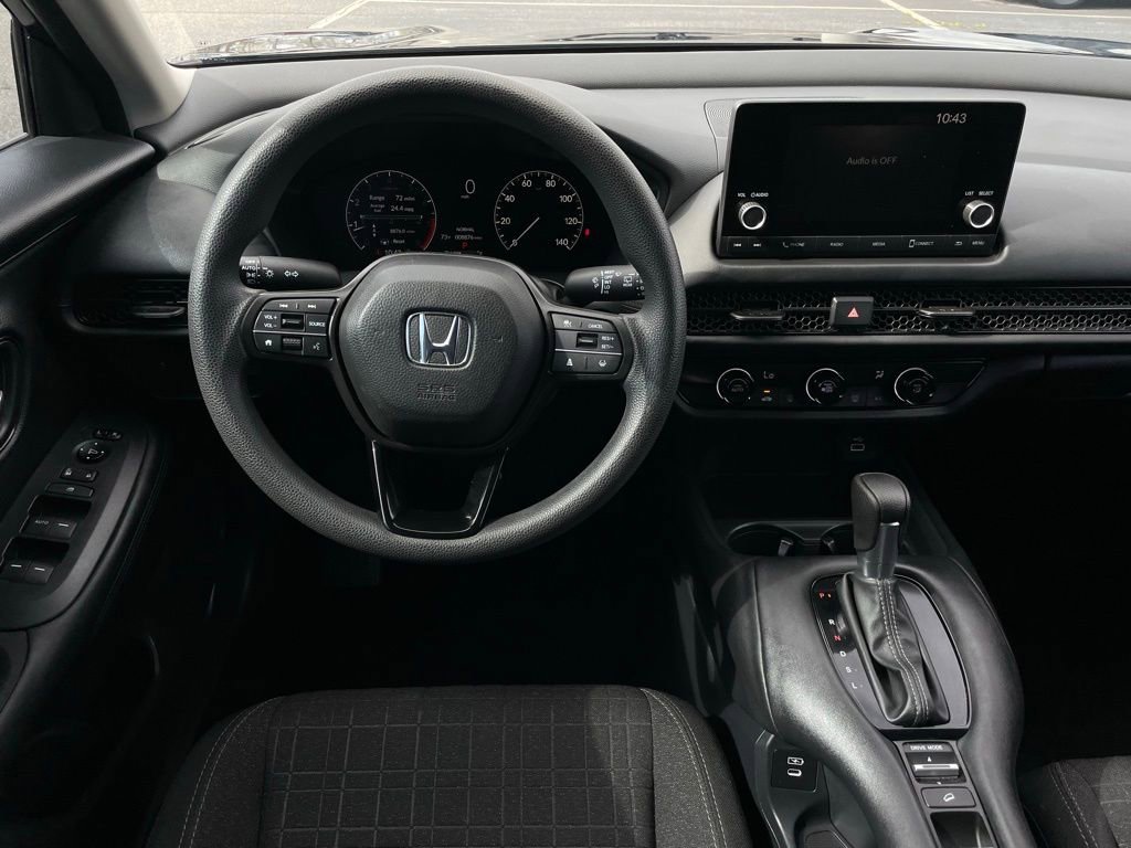 Certified 2025 Honda HR-V LX image 11