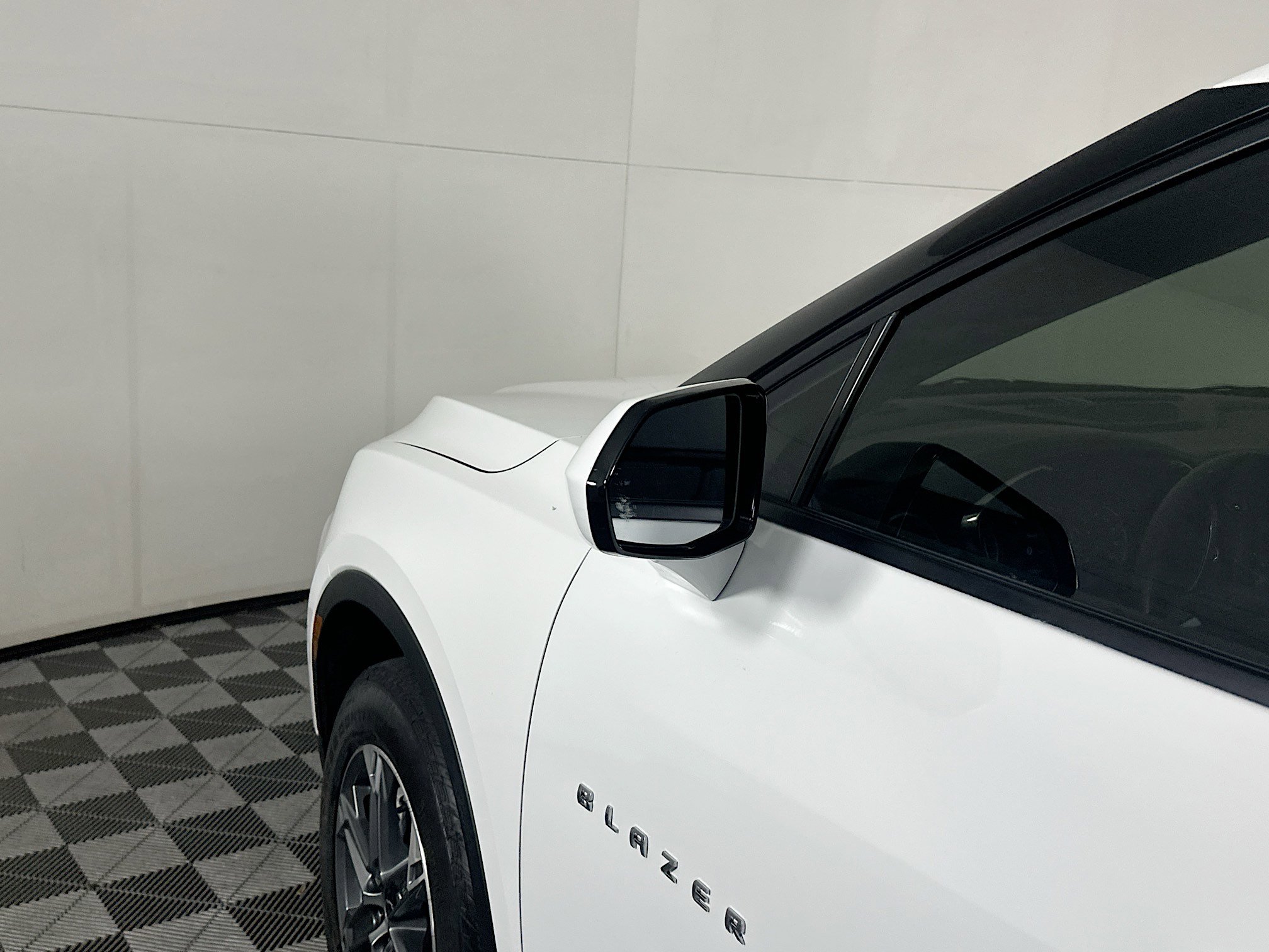 Used 2024 Chevrolet Blazer LT w/ Driver Confidence Package image 16