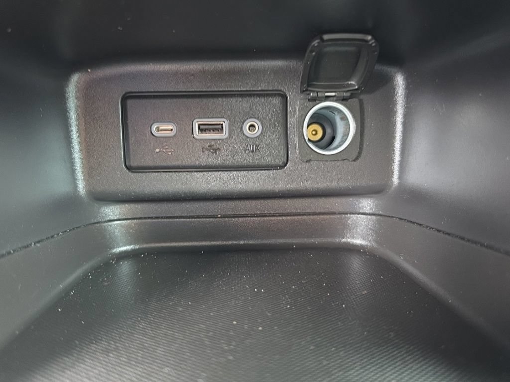 Used 2024 Chevrolet Equinox LS FWD image 20