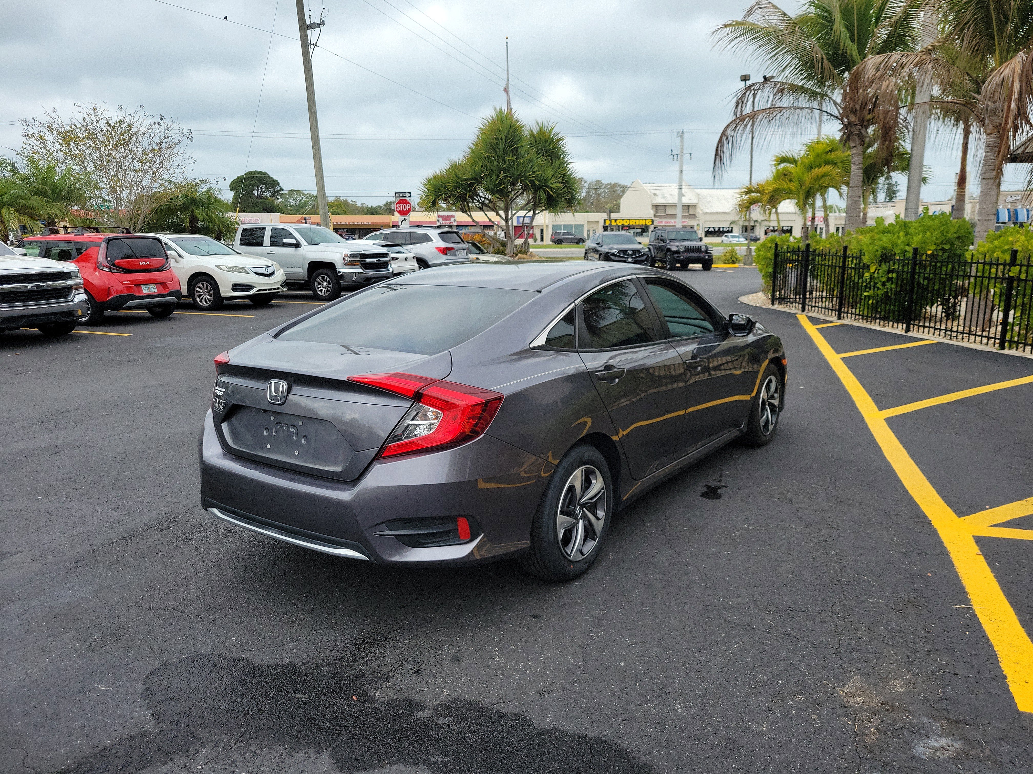 Used 2021 Honda Civic LX image 5