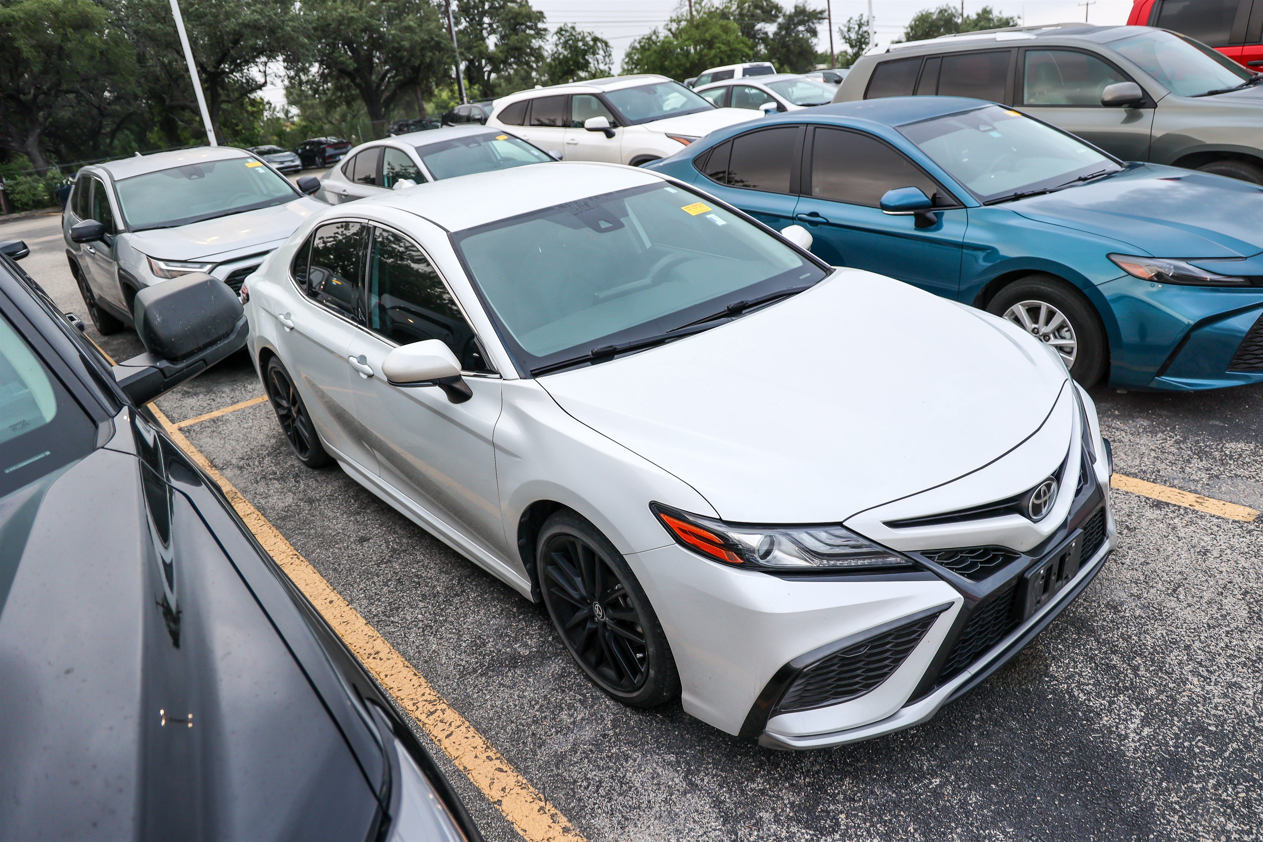 Certified 2022 Toyota Camry XSE w/ Carpet Mat Package (TMS) FWD image 7