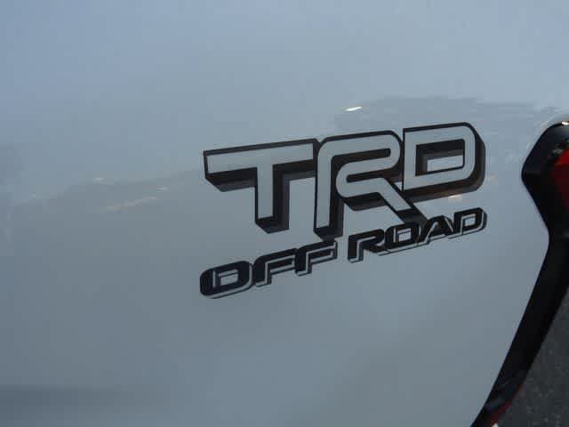 Used 2024 Toyota Tacoma TRD Off-Road AWD/4WD image 40