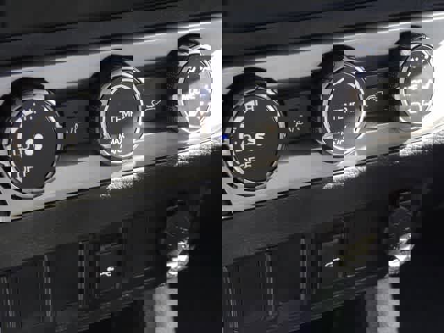 Used 2023 Toyota Tacoma SR image 18