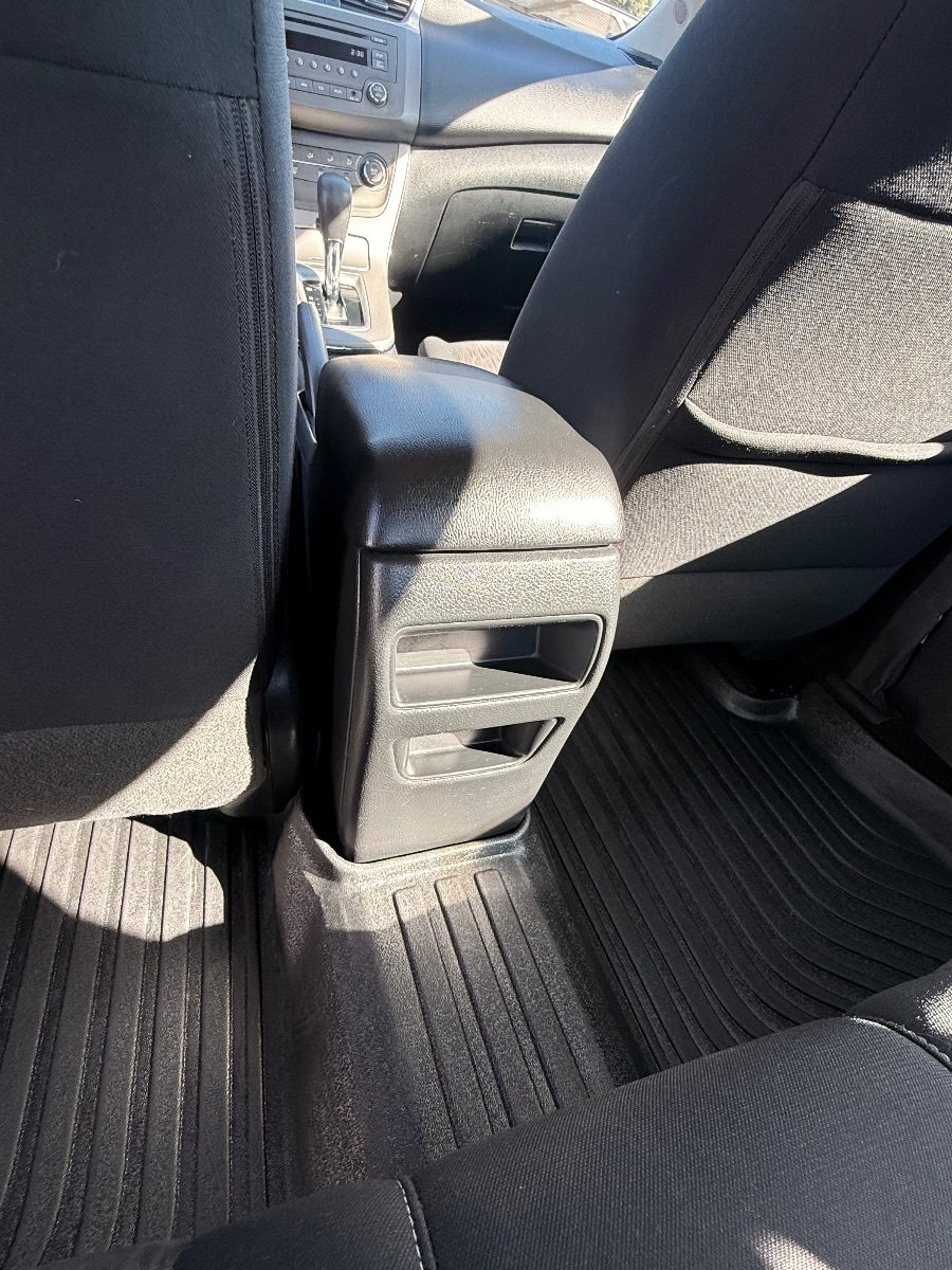 Used 2011 Nissan Sentra 2.0 SR FWD image 20