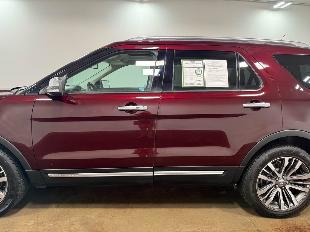 Used 2018 Ford Explorer Platinum AWD/4WD image 38