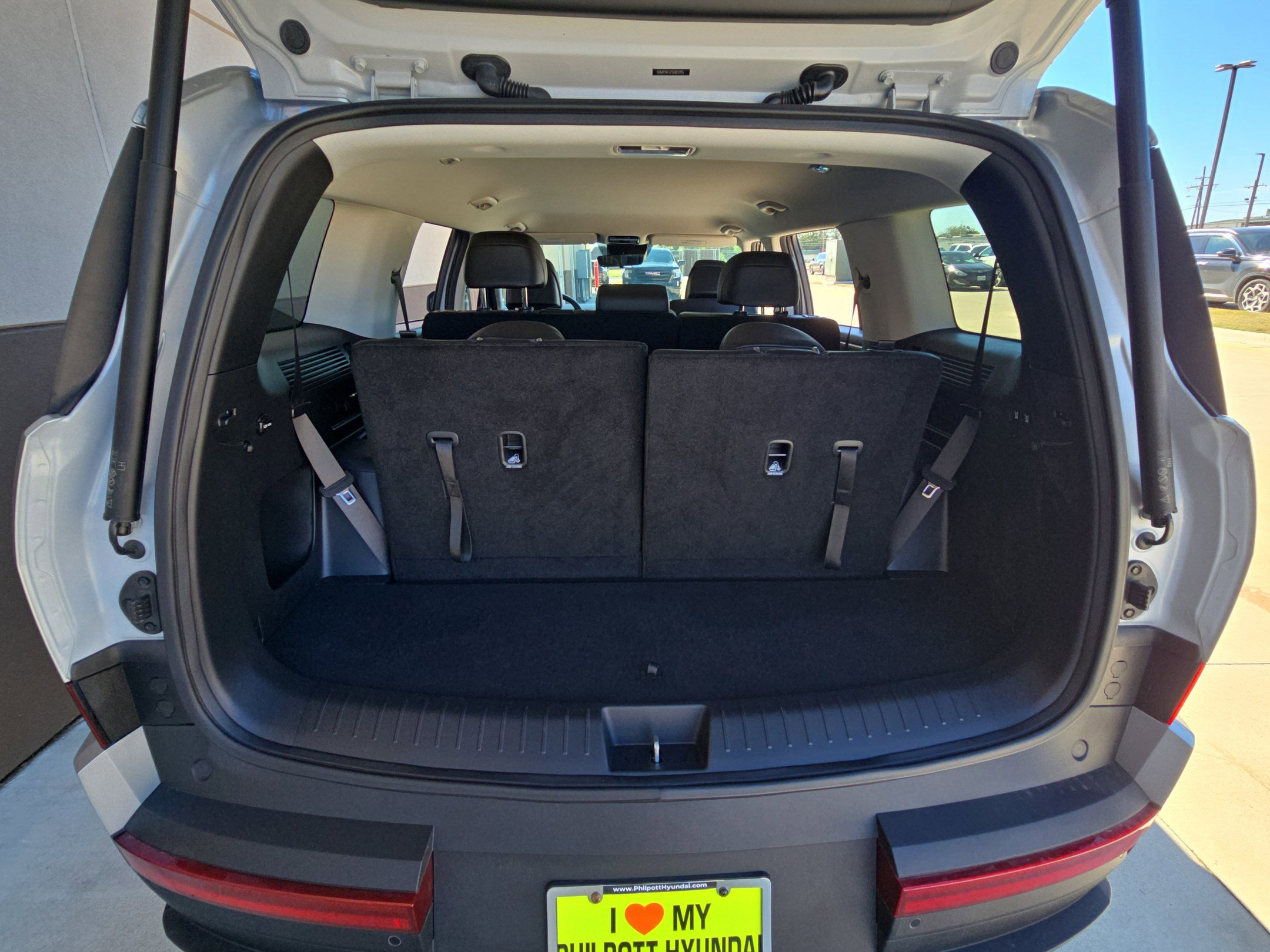 Used 2025 Hyundai Santa Fe SEL image 25