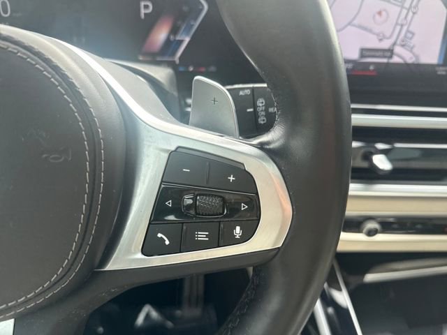 Used 2023 BMW X7 xDrive40i w/ M Sport Package AWD/4WD image 14