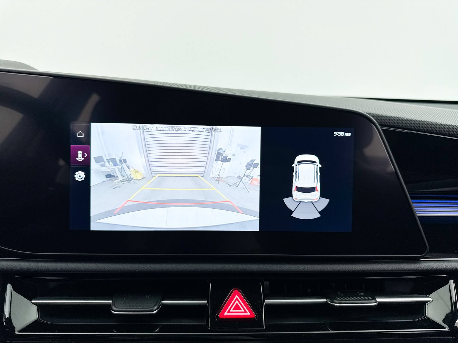 Certified 2025 Kia Niro EX FWD image 11