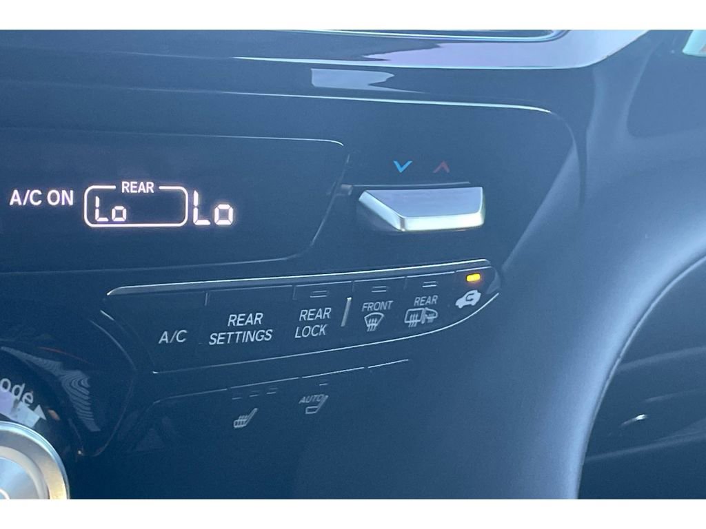 Certified 2023 Acura MDX SH-AWD w/ Technology Package image 30