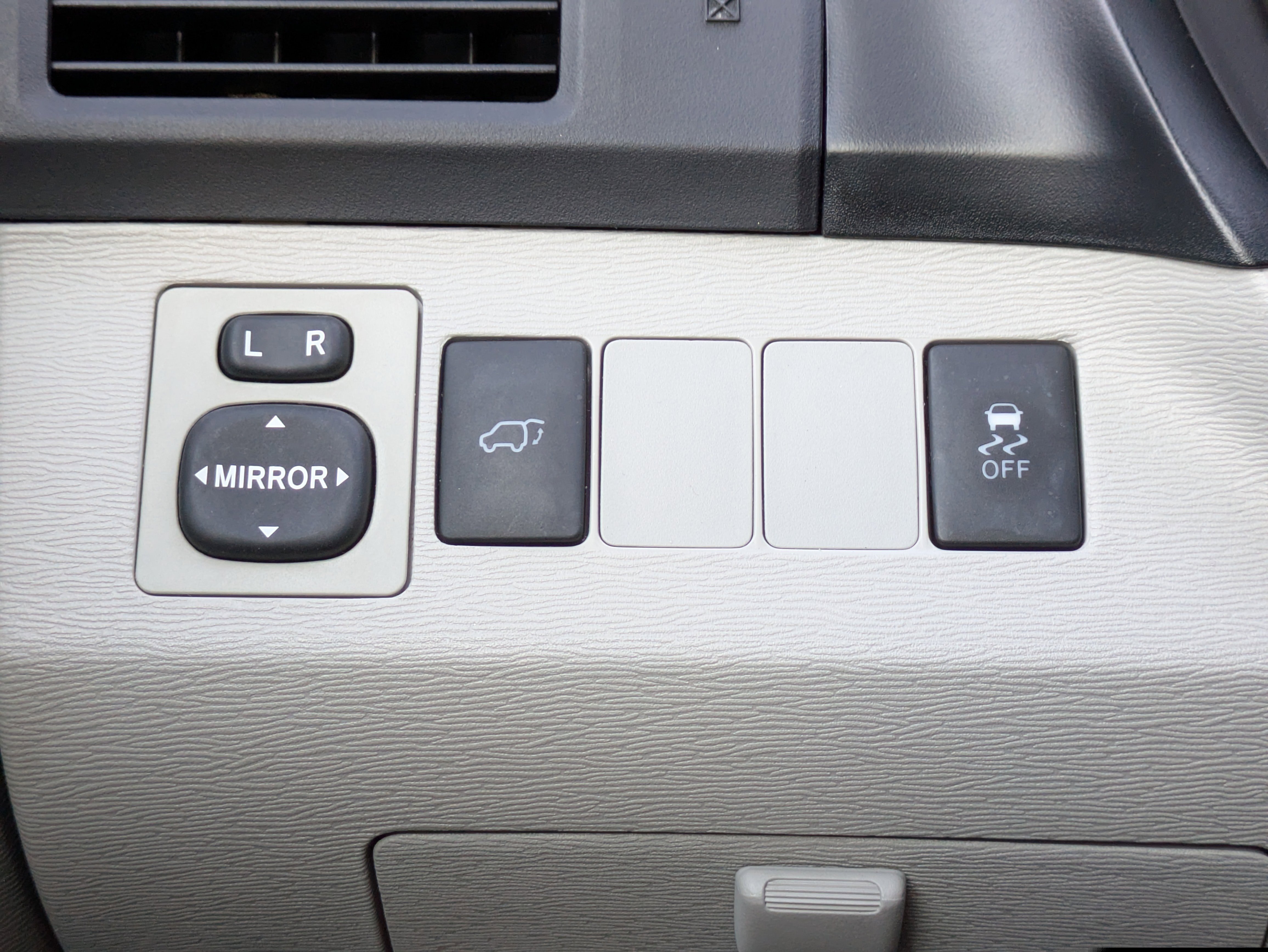 Used 2013 Toyota Venza XLE image 35