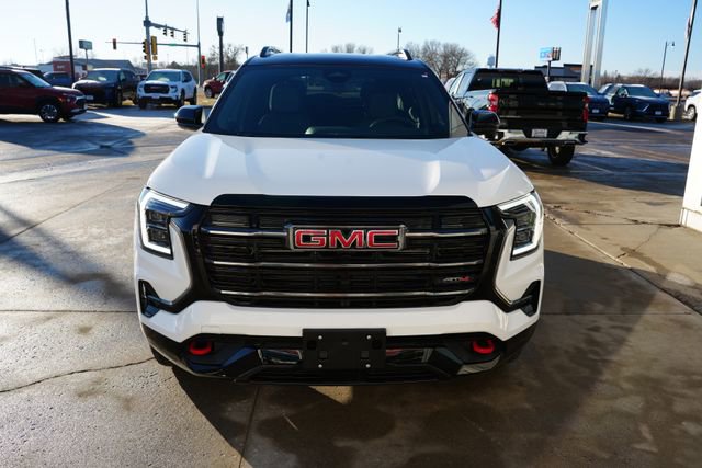 New 2026 GMC Terrain AT4 w/ Convenience Package III image 31