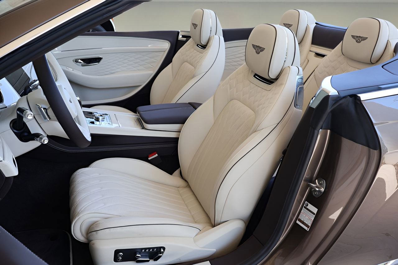 New 2026 Bentley Continental GTC AWD/4WD image 11