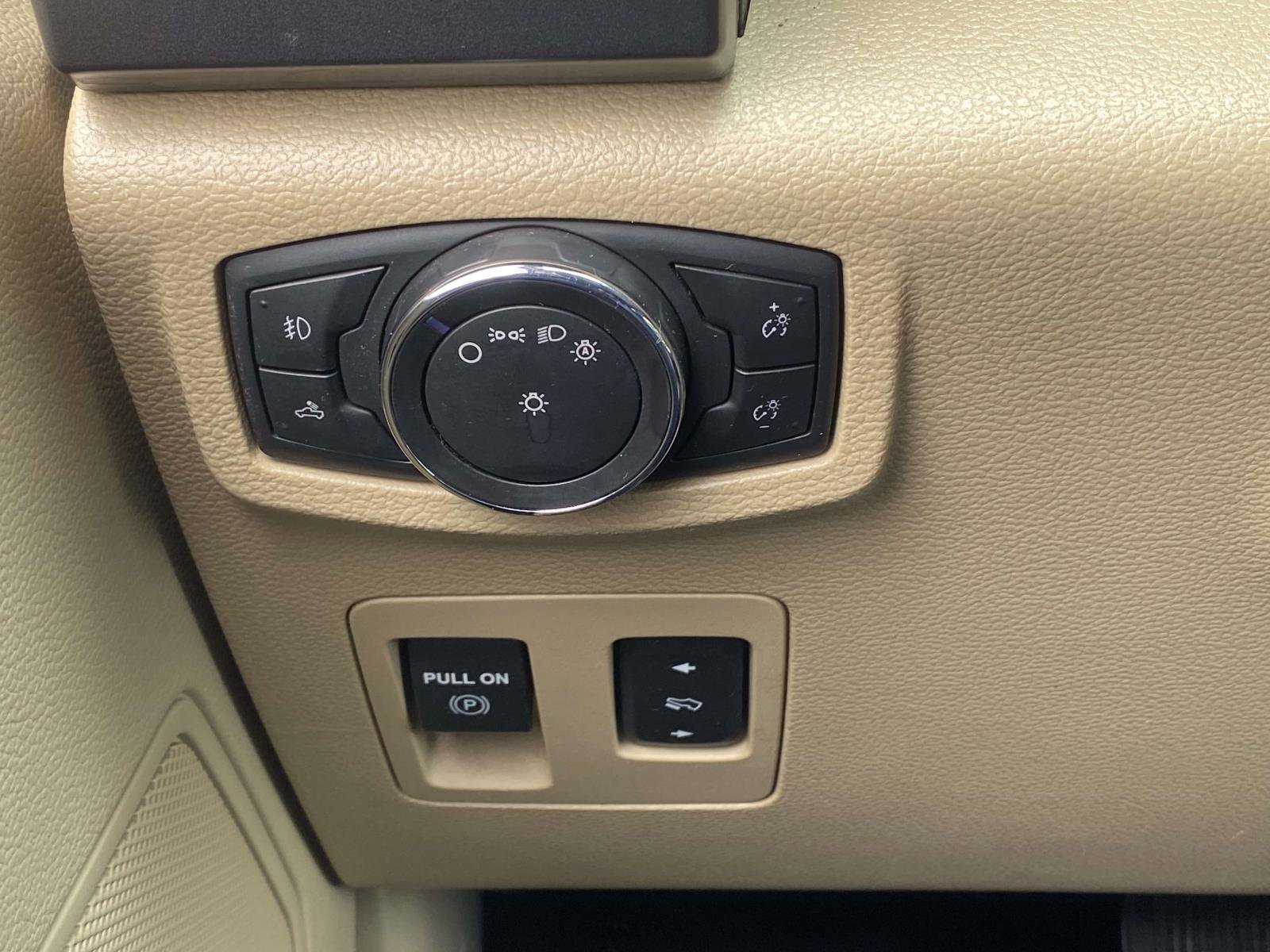 Used 2016 Ford F150 XLT w/ Equipment Group 301A Mid AWD/4WD image 19