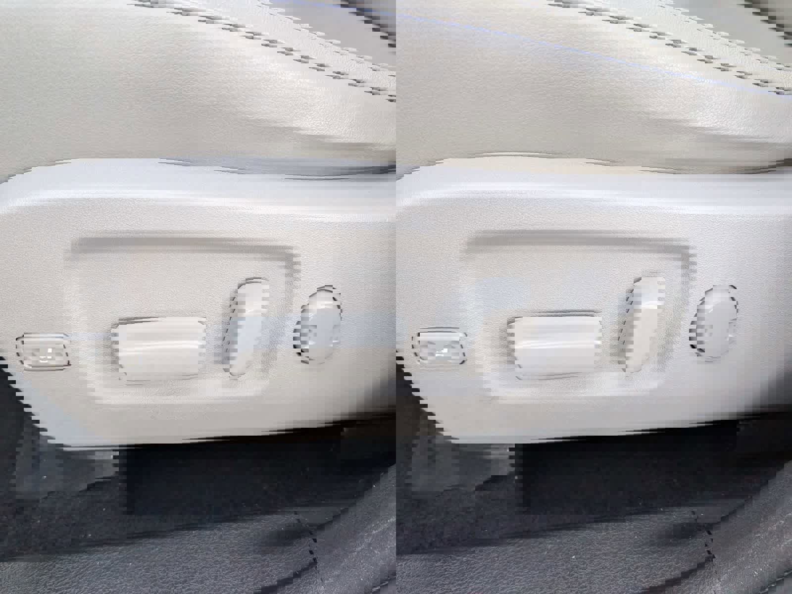 Used 2018 Toyota Highlander XLE image 21