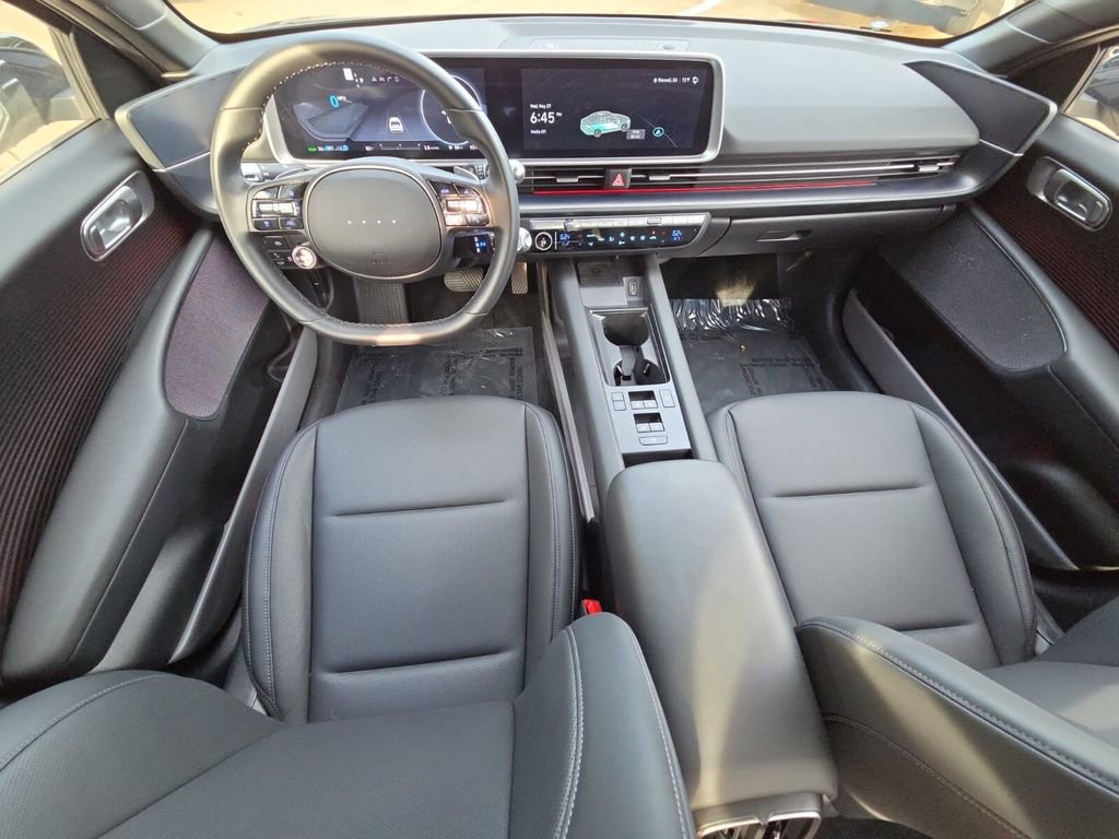 Used 2025 Hyundai Ioniq 6 SEL RWD image 14
