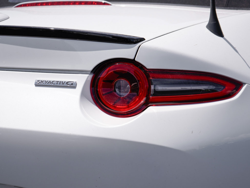 New 2026 MAZDA MX-5 Miata Club w/ Appearance Package RWD image 15