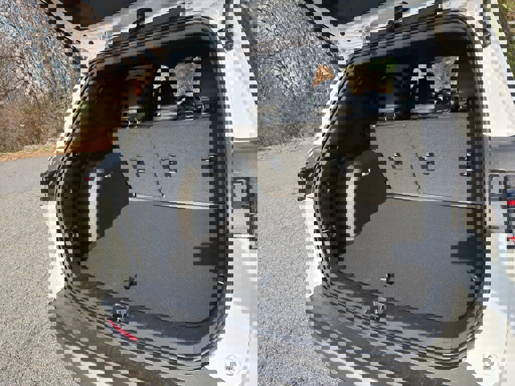 New 2026 Chevrolet Equinox LT w/ Convenience Package II image 21