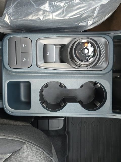 New 2025 Ford Maverick XLT w/ XLT Luxury Package image 18