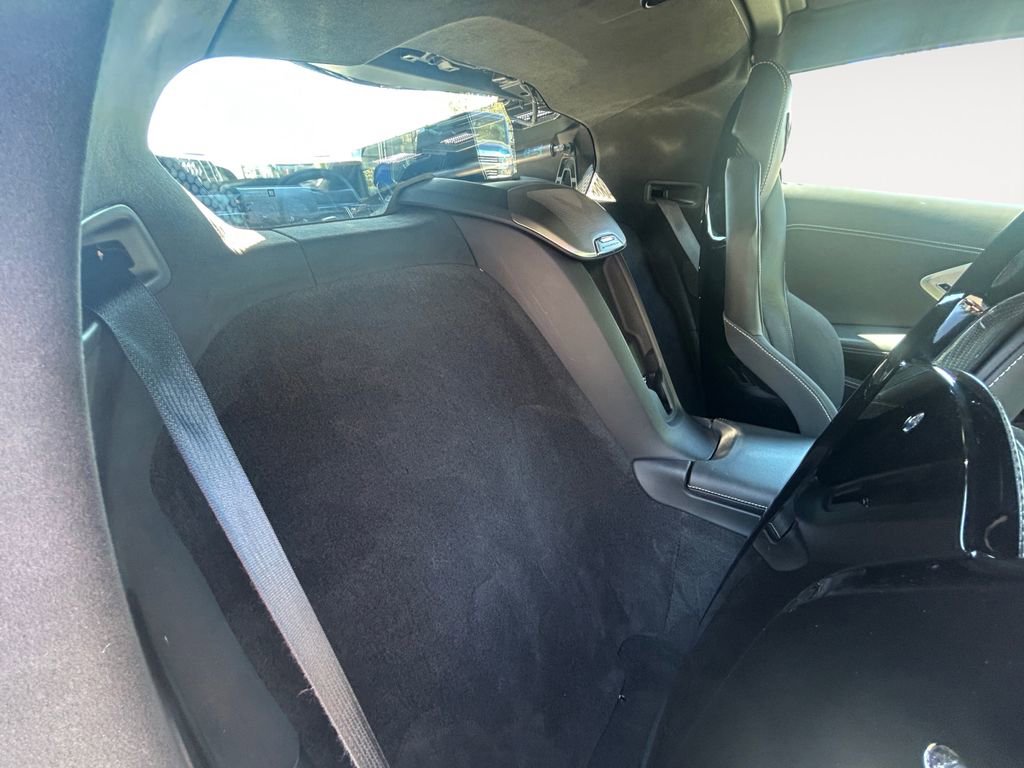 Used 2020 Chevrolet Corvette Stingray Premium Cpe w/ 3LT Preferred Equipment Group RWD image 12